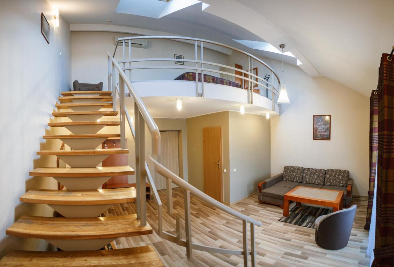 Siauliu Krasto Medziotoju Uzeiga Hotel Siauliai  Bagian luar foto